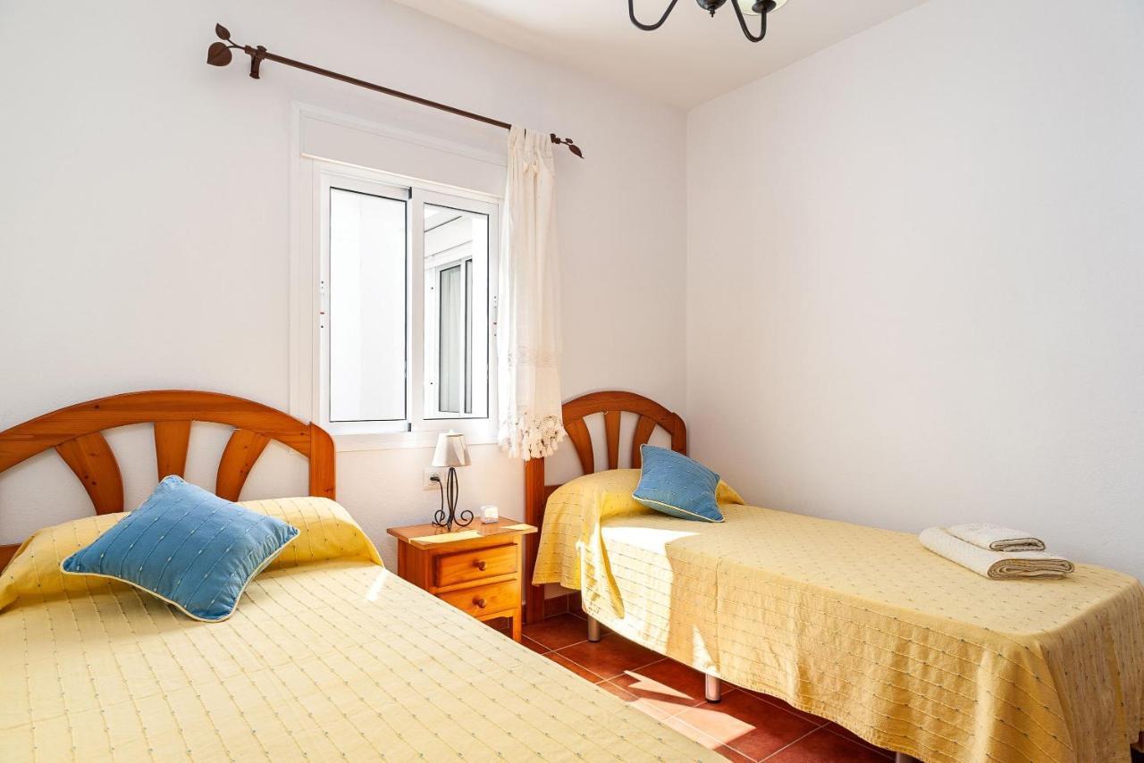 Apartamento Frank - Solo Familias 科尼尔-德拉弗龙特拉 外观 照片