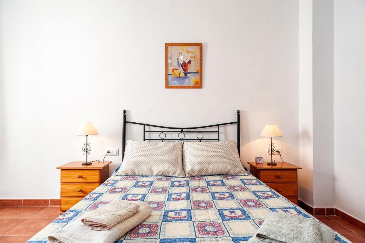 Apartamento Frank - Solo Familias 科尼尔-德拉弗龙特拉 外观 照片
