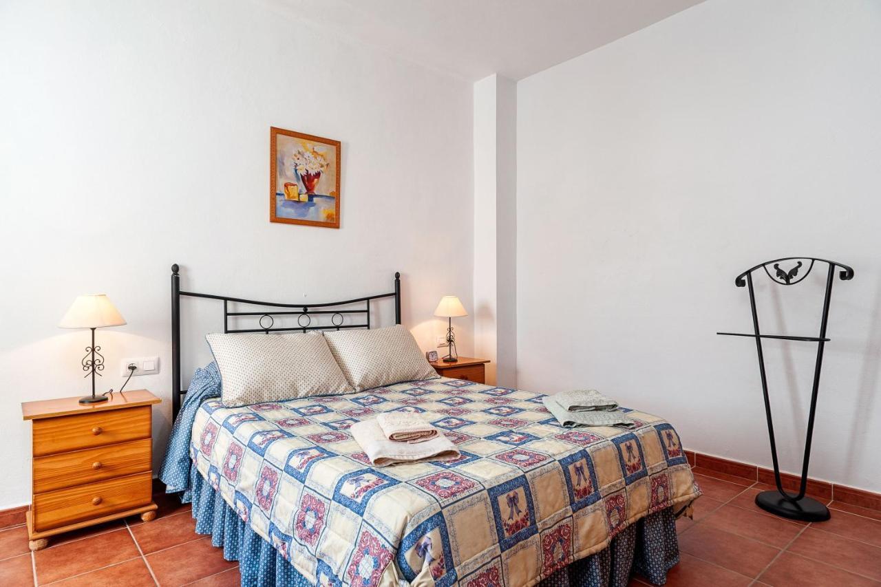 Apartamento Frank - Solo Familias 科尼尔-德拉弗龙特拉 外观 照片